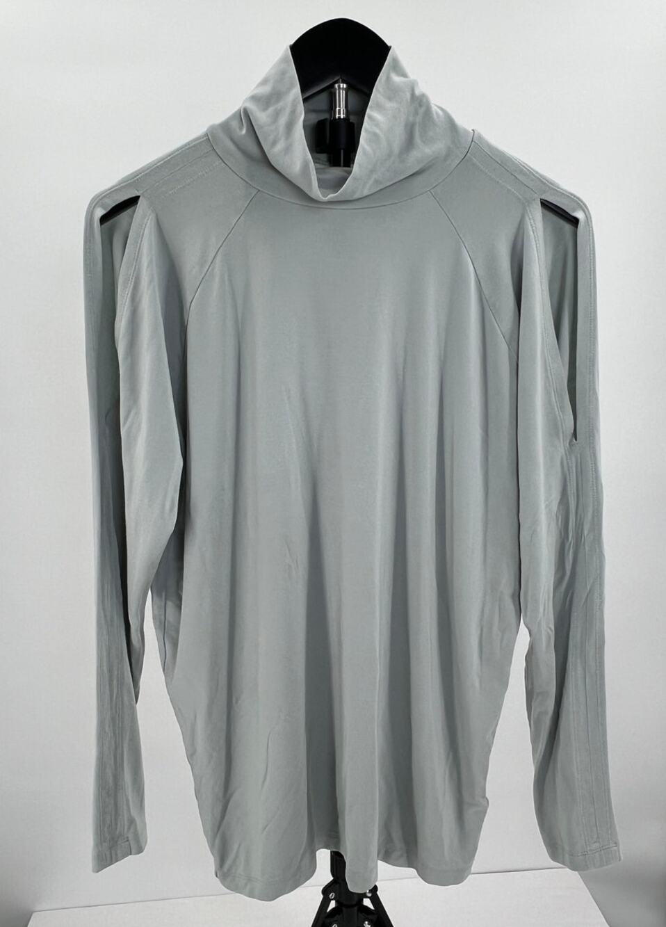 Athleta Cold Shoulder Cowl Neck Long Sleeve Top Light Gray Size Medium